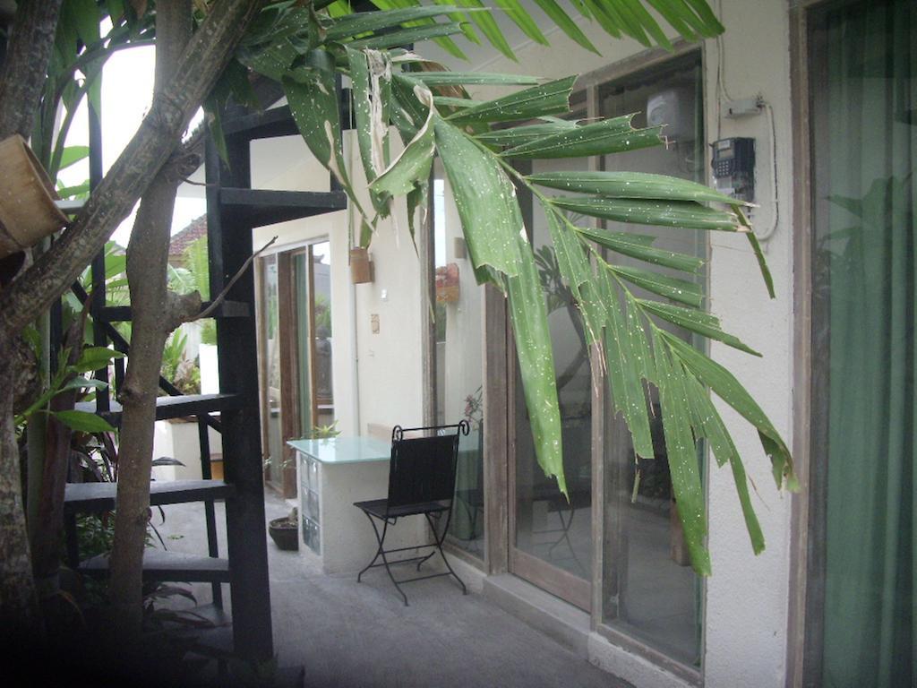 Gusti Homestay Kerobokan Extérieur photo