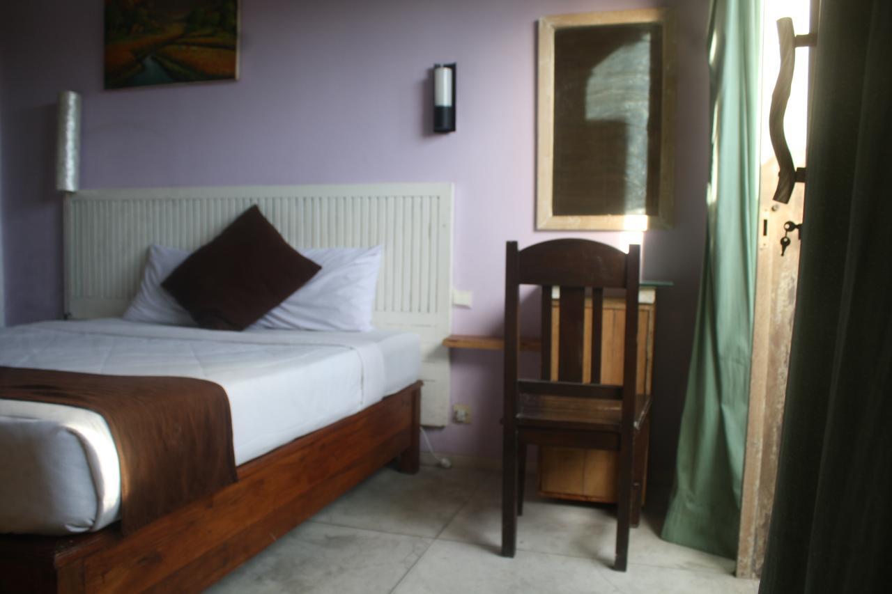 Gusti Homestay Kerobokan Extérieur photo