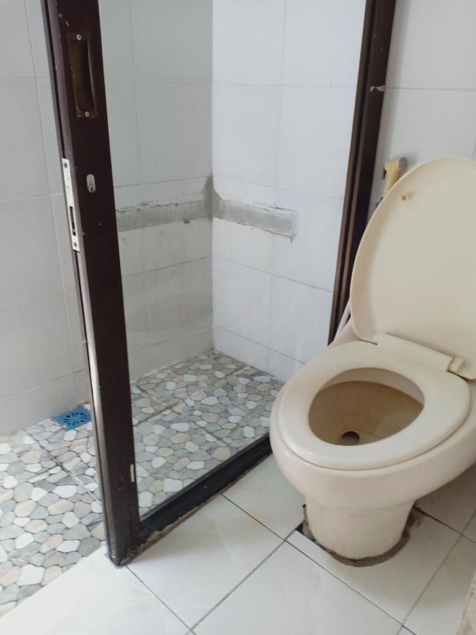 Gusti Homestay Kerobokan Extérieur photo